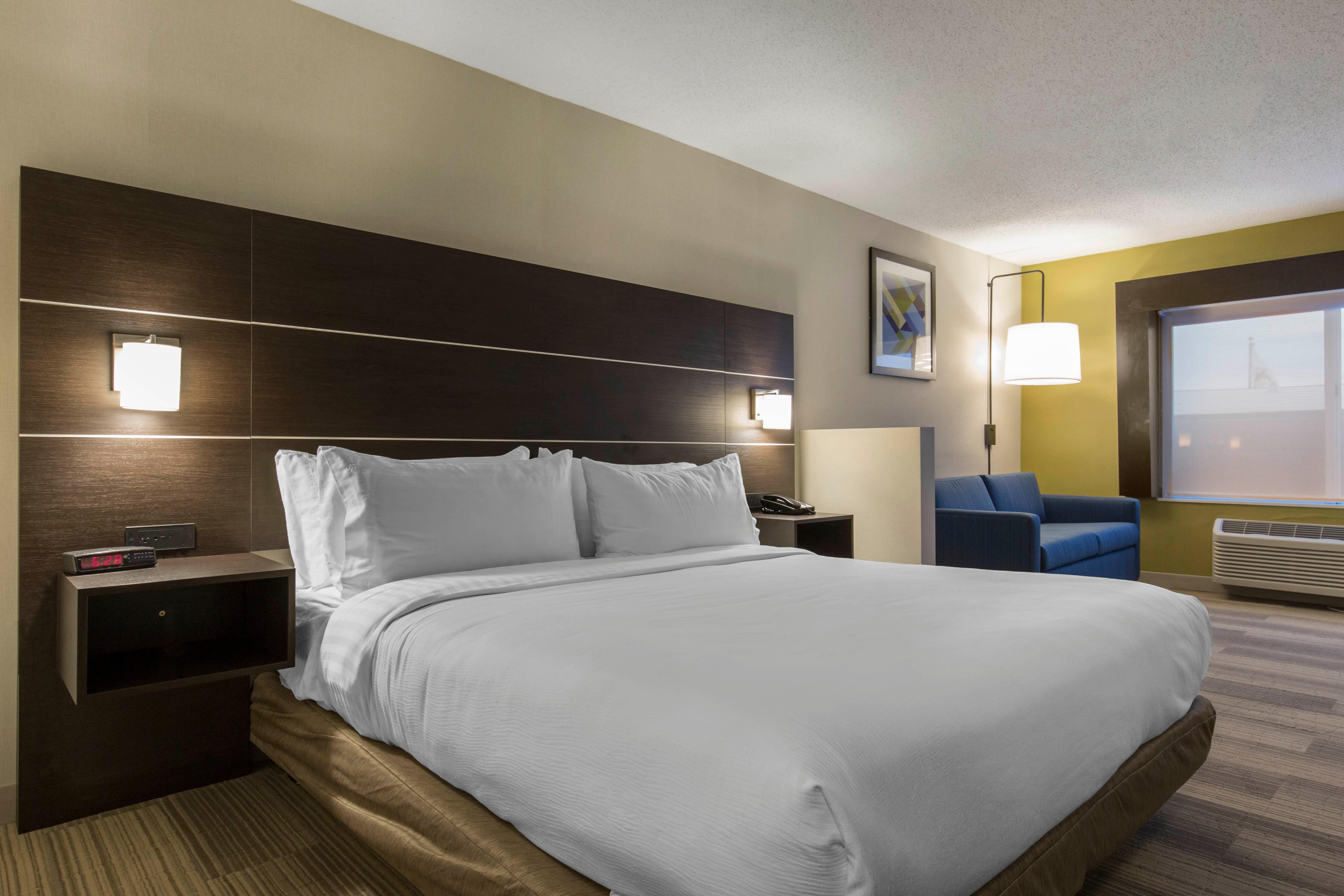 Holiday Inn Express And Suites Chicago West - St Charles By Ihg Saint Charles Extérieur photo