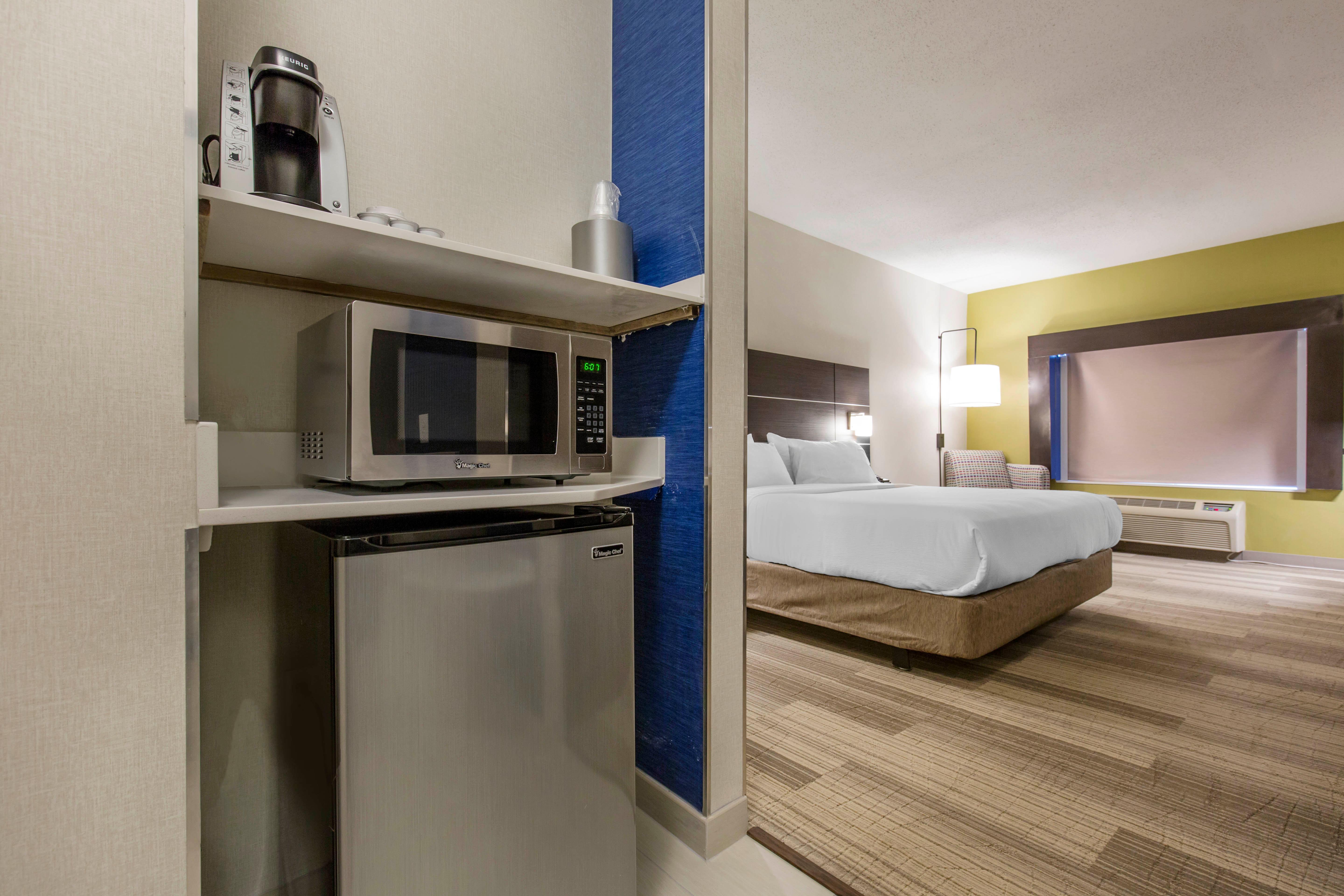 Holiday Inn Express And Suites Chicago West - St Charles By Ihg Saint Charles Extérieur photo