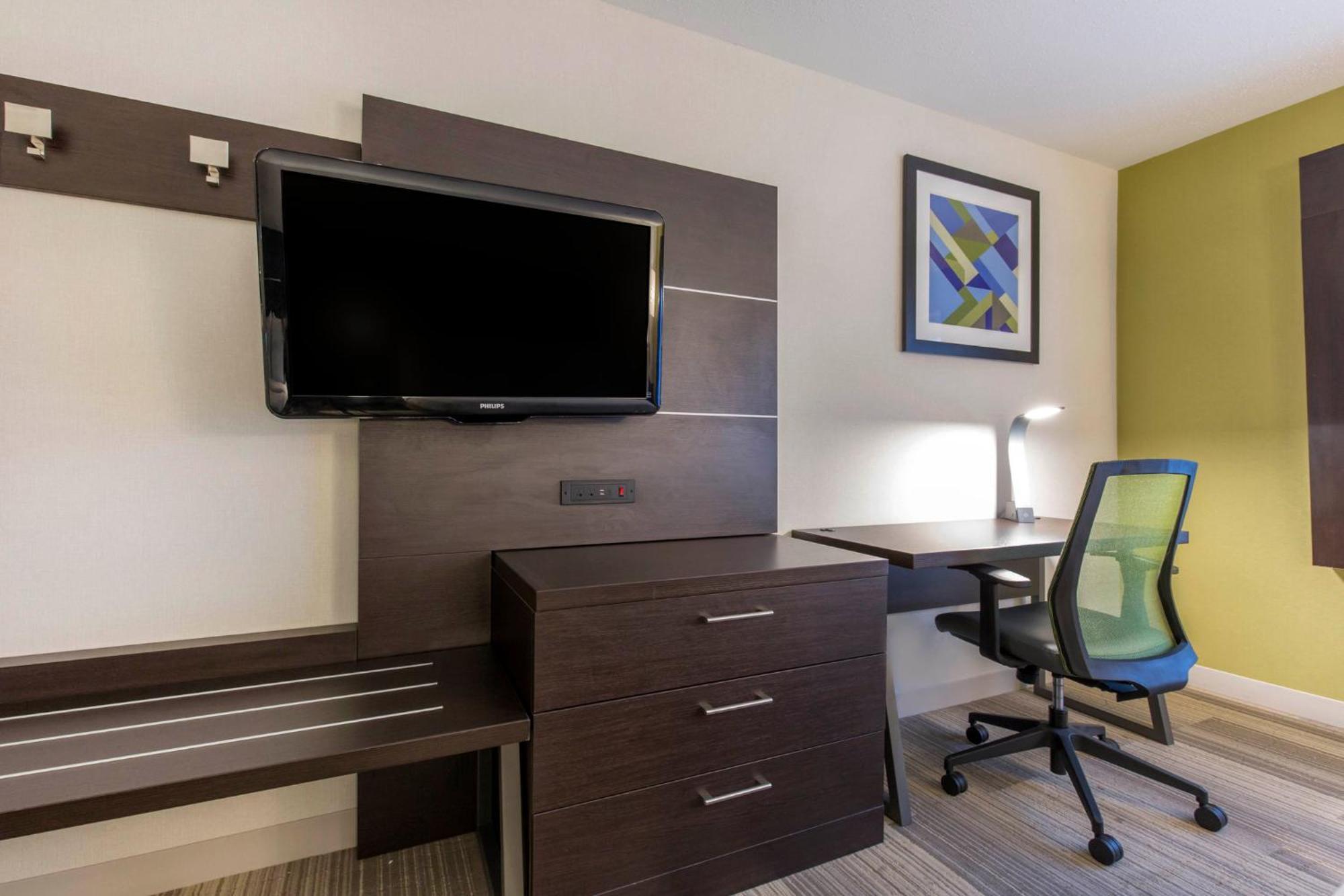 Holiday Inn Express And Suites Chicago West - St Charles By Ihg Saint Charles Extérieur photo