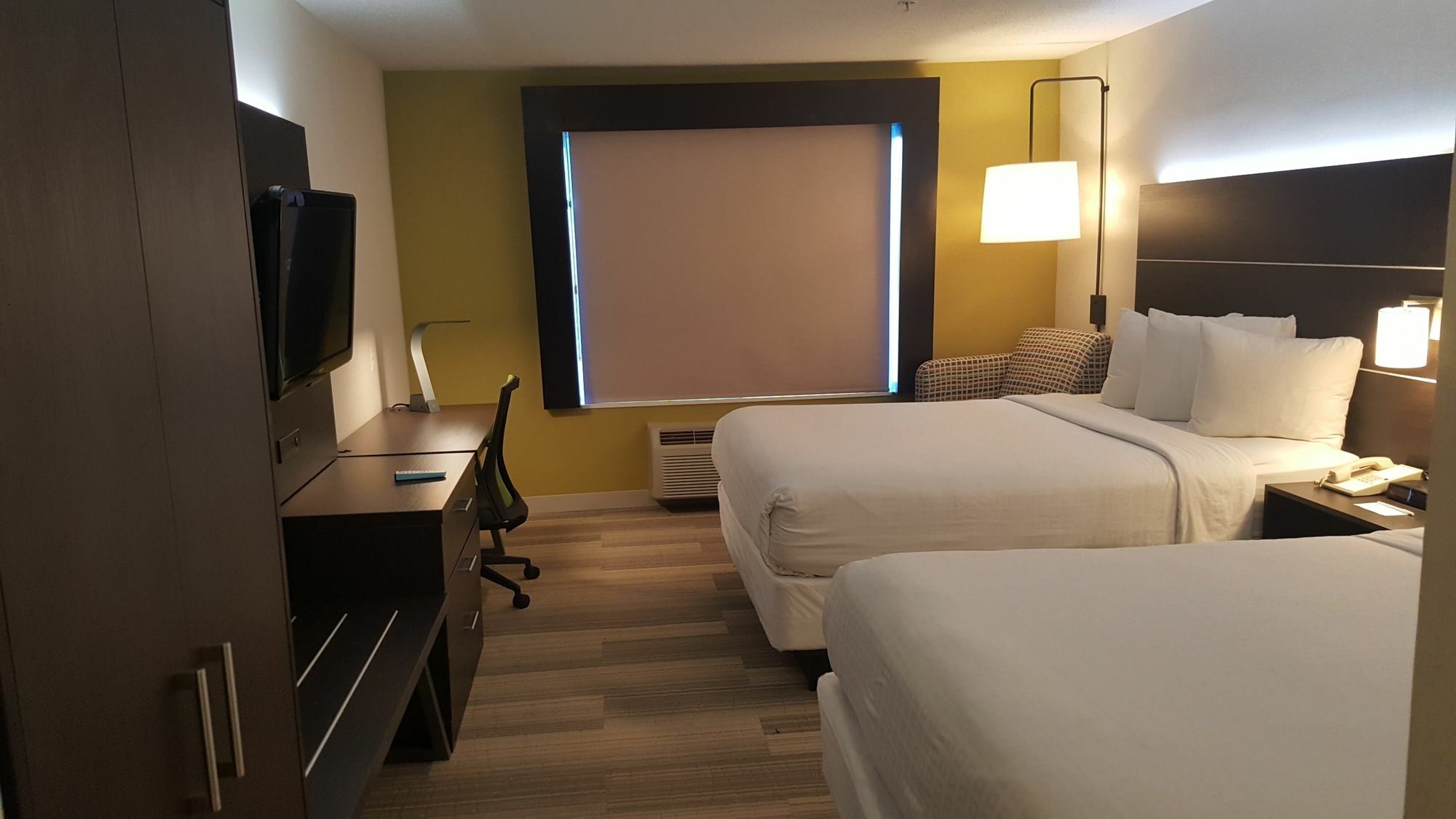 Holiday Inn Express And Suites Chicago West - St Charles By Ihg Saint Charles Extérieur photo